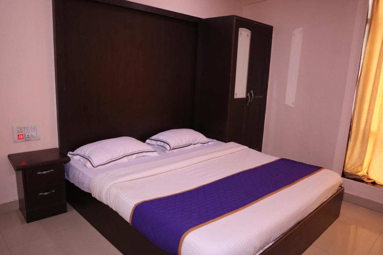 Smilestay Bns Lodge Bangalore Exterior foto