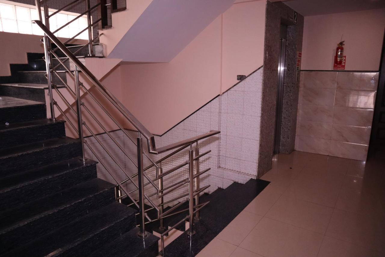 Smilestay Bns Lodge Bangalore Exterior foto